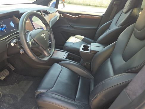 Used 2019 Tesla Model X AWD/4WD image 25