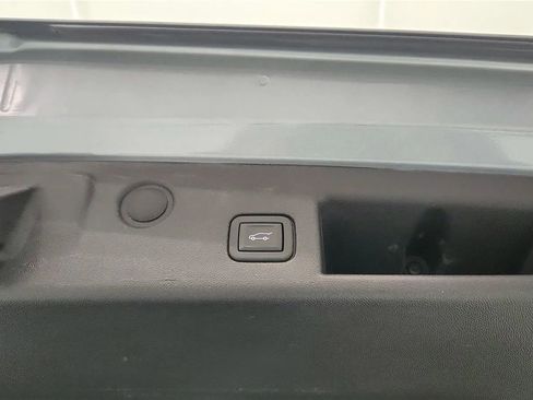 Used 2024 Chevrolet Equinox LT w/ LPO, Floor Liner Package image 22