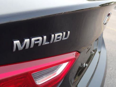 Used 2023 Chevrolet Malibu LT FWD image 34