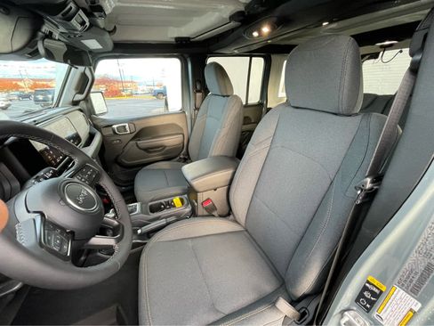 New 2026 Jeep Wrangler Sport S image 19