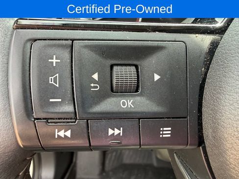 Certified 2023 Nissan Rogue SV w/ SV Premium B Package FWD image 12