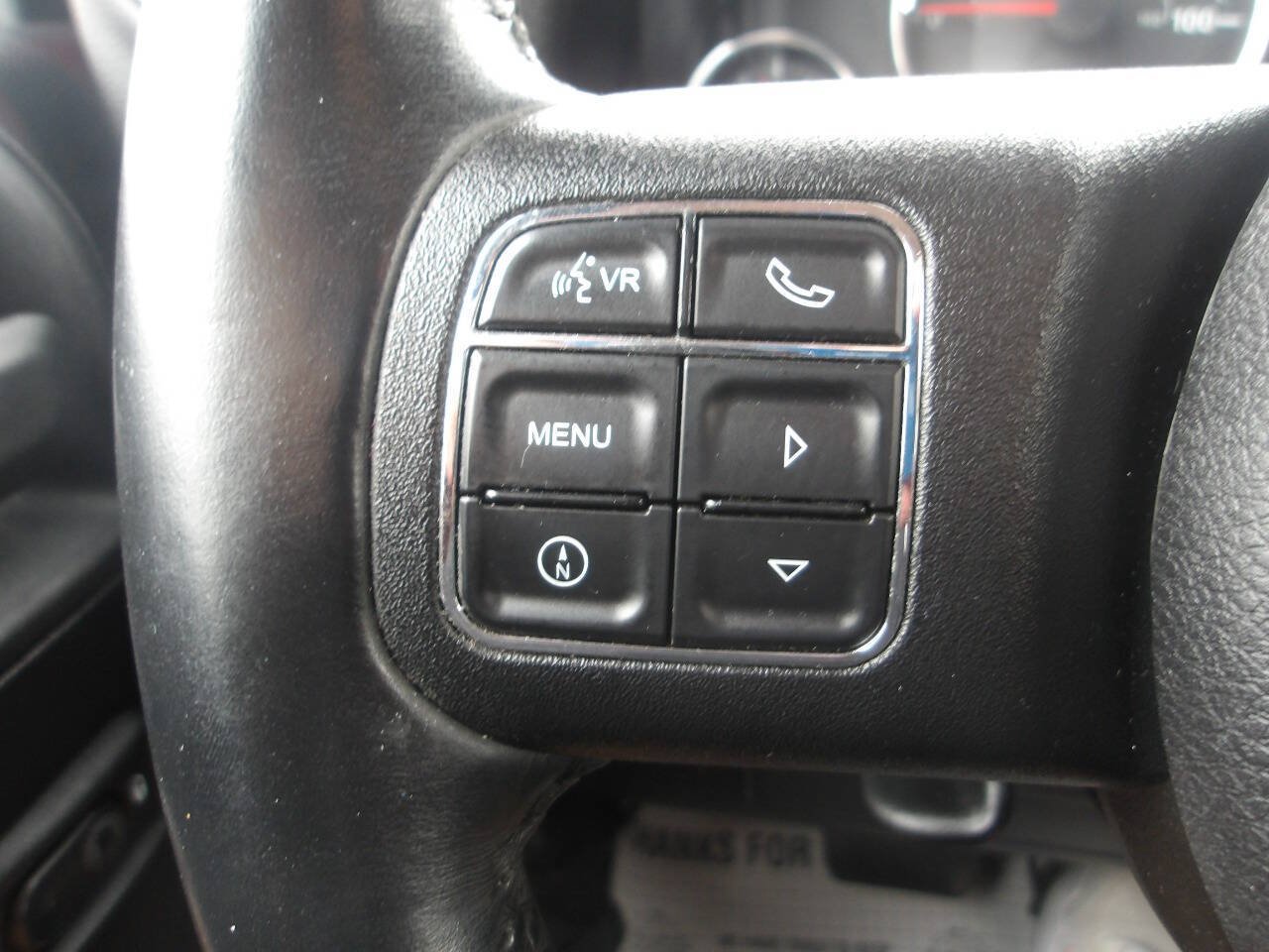 Used 2015 Jeep Wrangler Unlimited Sahara w/ Connectivity Group AWD/4WD image 18
