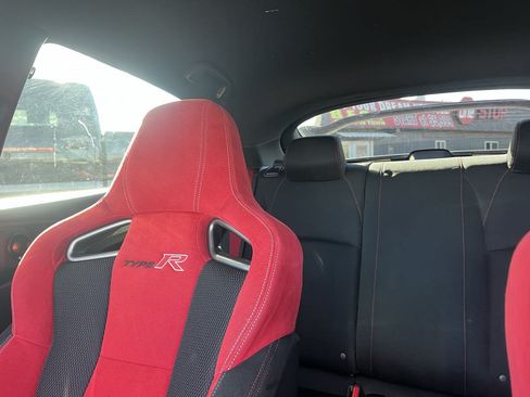 Used 2021 Honda Civic Type R image 13