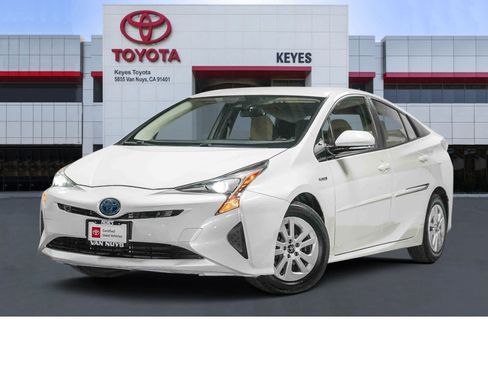 Certified 2017 Toyota Prius Two w/ Prius Two Safety Plus Package FWD image 1