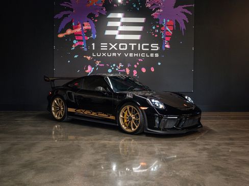 Used 2019 Porsche 911 GT3 RS w/ Weissach Package RWD image 4