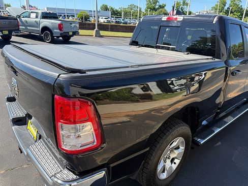 Used 2022 RAM 1500 2WD Quad Cab image 16