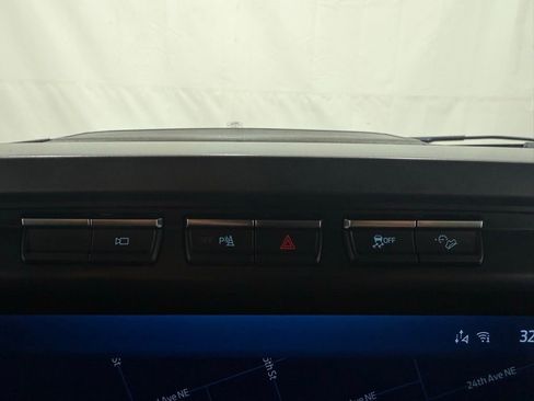 Used 2021 Ford F150 Lariat image 37