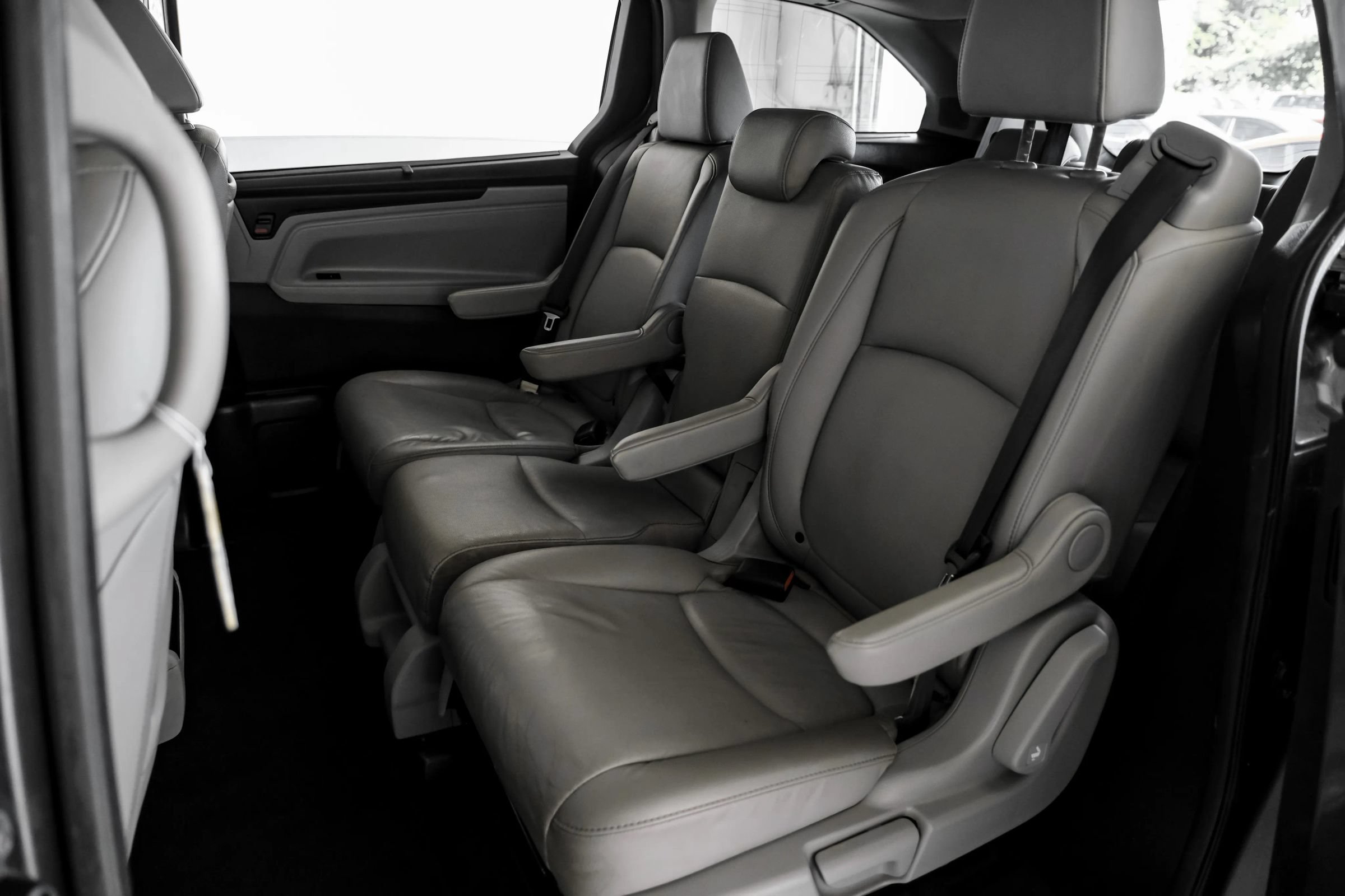Used 2019 Honda Odyssey Elite image 39