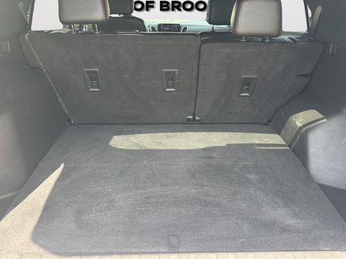Used 2022 Chevrolet Equinox RS w/ RS Leather Package FWD image 16