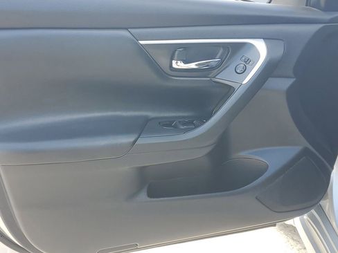 Used 2016 Nissan Altima 2.5 S w/ Power Driver Seat Package FWD image 23