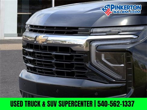 New 2025 Chevrolet Suburban LS image 13