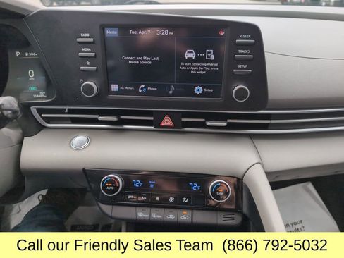Used 2023 Hyundai Elantra SEL FWD image 20