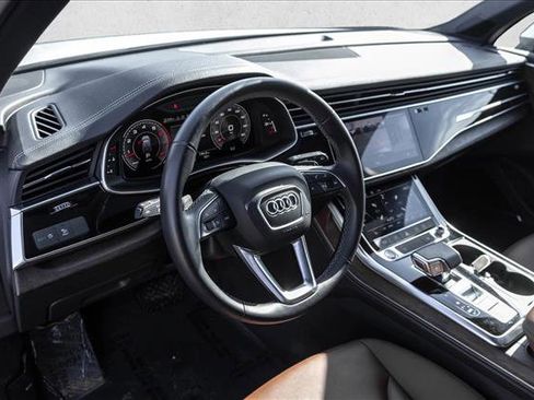 Used 2025 Audi Q7 3.0T Premium Plus image 10
