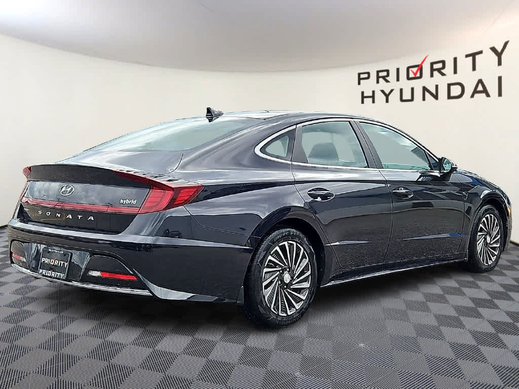 Used 2023 Hyundai Sonata SEL FWD image 4