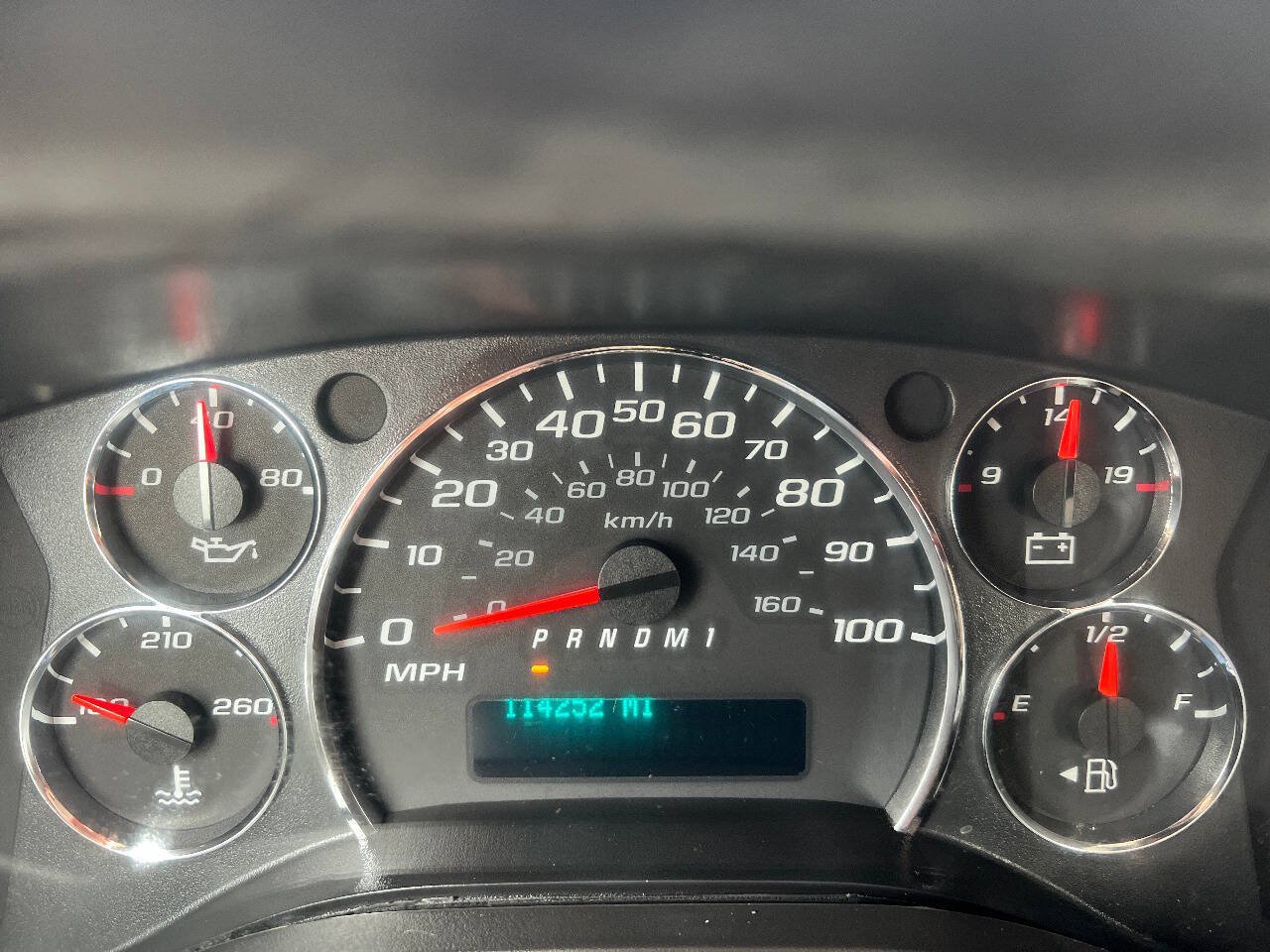 Used 2012 Chevrolet Express 2500 w/ Cold Climate Package RWD image 35