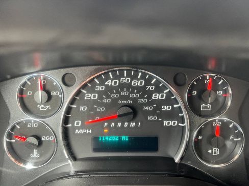Used 2012 Chevrolet Express 2500 w/ Cold Climate Package RWD image 35