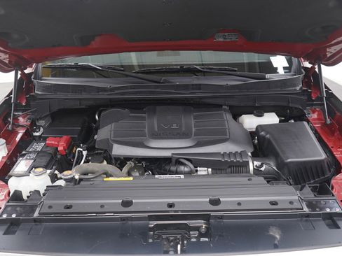 Used 2023 Nissan Titan Platinum Reserve w/ Moonroof Package image 29