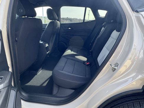 New 2026 Chevrolet Trax RS image 7