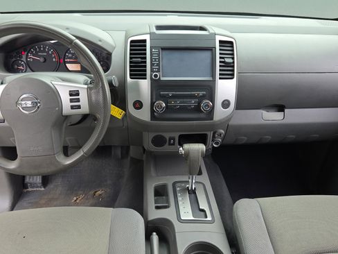 Used 2019 Nissan Frontier S RWD image 12