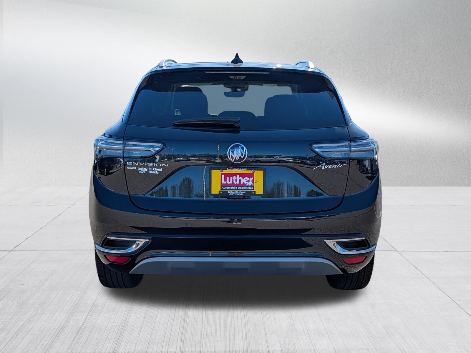 Used 2023 Buick Envision Avenir AWD/4WD image 6