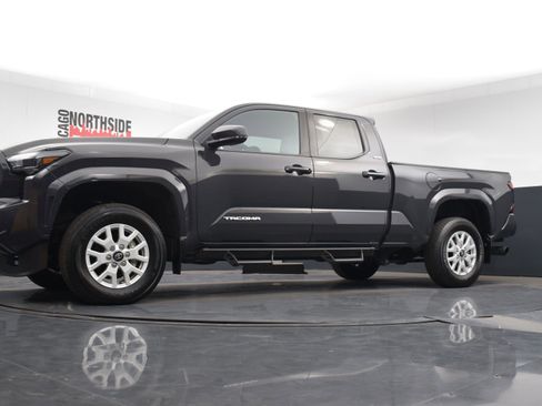 Used 2024 Toyota Tacoma SR5 image 26