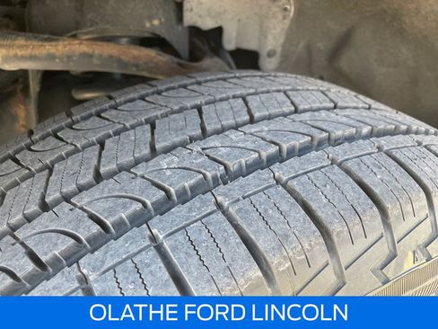 Used 2015 Ford F150 Lariat image 31
