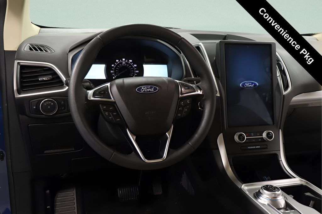 Used 2023 Ford Edge SEL w/ Convenience Package AWD/4WD image 9