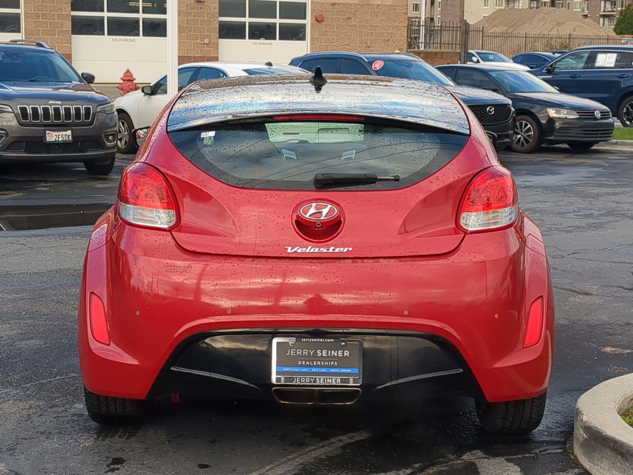 Used 2016 Hyundai Veloster w/ Option Group 03 FWD image 4