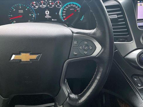 Used 2019 Chevrolet Tahoe Premier AWD/4WD image 18