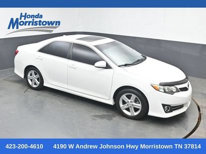 Used 2014 Toyota Camry SE w/ Leather Package