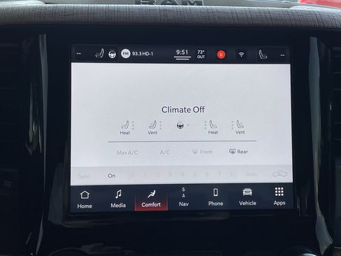 Used 2022 RAM 1500 Limited w/ Body Color Bumper Group image 30