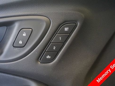 Used 2021 Buick Encore GX Essence AWD/4WD image 6