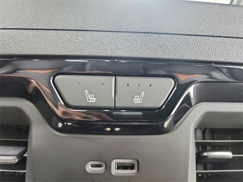 New 2026 GMC Sierra 1500 AT4 w/ AT4 Premium Package image 46