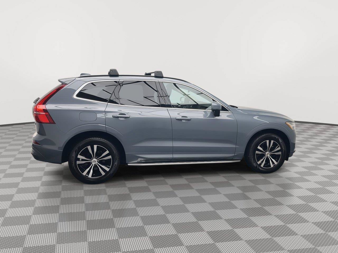 Used 2023 Volvo XC60 B5 Core AWD/4WD image 40