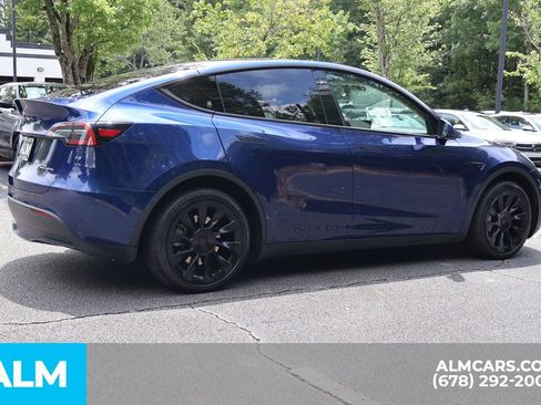Used 2023 Tesla Model Y Long Range AWD/4WD image 6