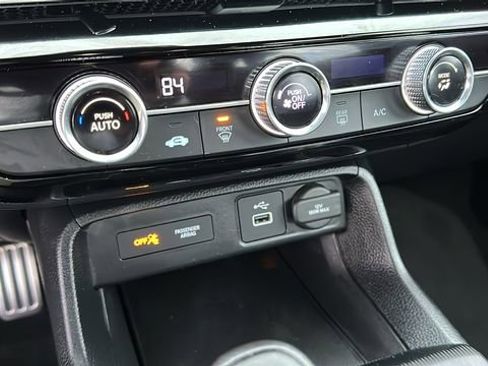 Used 2023 Honda Civic Sport image 16