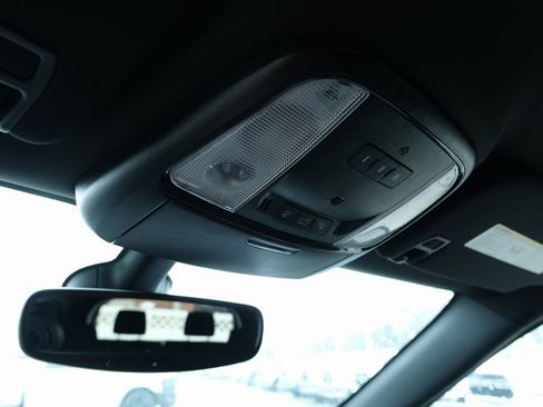 Used 2024 Dodge Durango GT image 17