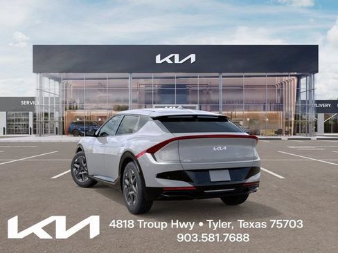 New 2026 Kia EV6 Light RWD image 4