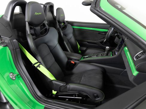 Used 2023 Porsche 718 Boxster Spyder image 36