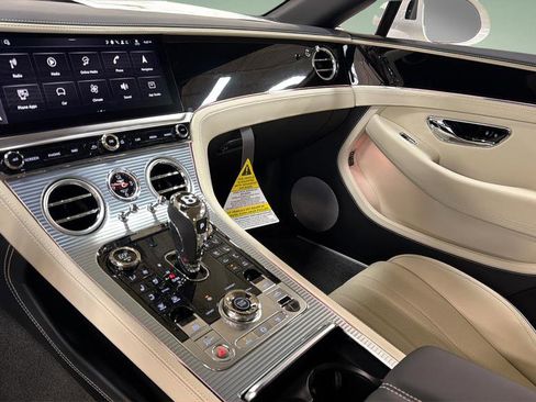 New 2026 Bentley Continental GTC image 40