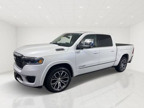 Used 2025 RAM 1500 Tungsten w/ Towing Technology Group AWD/4WD image 3