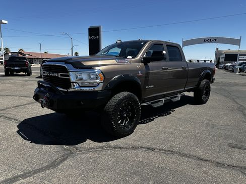 Used 2020 RAM 3500 Big Horn w/ Towing Technology Group AWD/4WD image 9