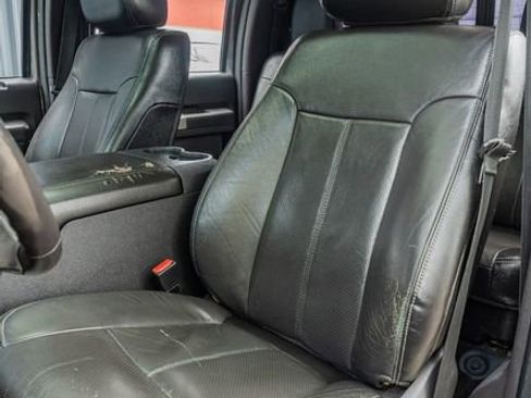 Used 2015 Ford F250 Lariat w/ Lariat Ultimate Package AWD/4WD image 18