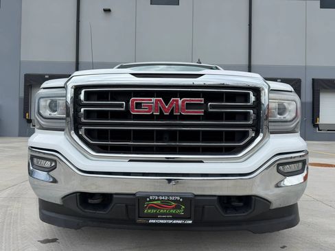 Used 2018 GMC Sierra 1500 SLE w/ SLE Value Package image 12
