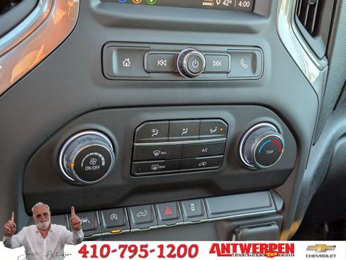 Certified 2025 Chevrolet Silverado 1500 Custom image 25