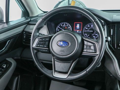 Used 2023 Subaru Outback Premium AWD/4WD image 12