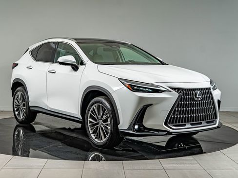Certified 2026 Lexus NX 350 AWD w/ Accessory Package (2T) image 3