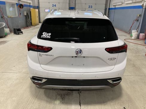 Used 2021 Buick Envision Essence w/ Technology Package I AWD/4WD image 6