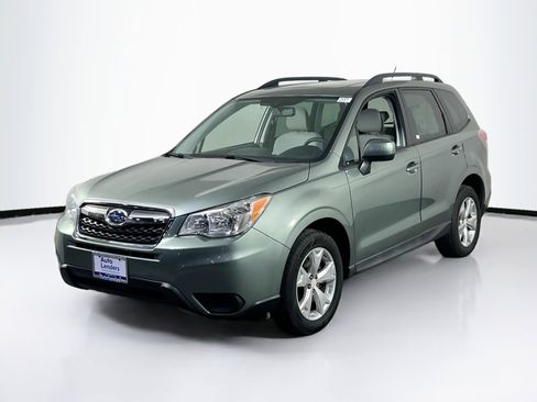 Used 2015 Subaru Forester 2.5i Premium w/ Popular Package #2 image 1