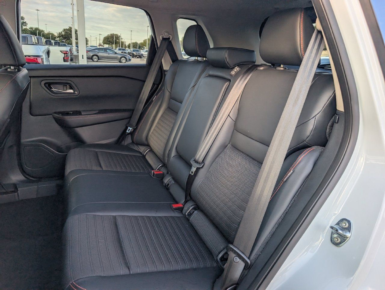 Certified 2025 Nissan Rogue SV w/ Rock Creek Premium Package AWD/4WD image 28